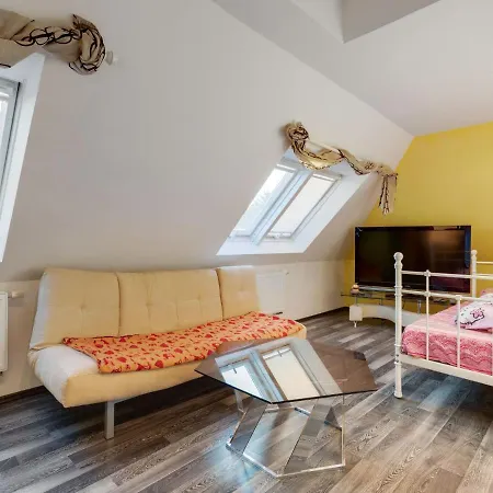 Pretty Holiday In Near River And City Centre * Fürth